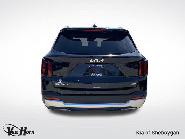 new 2025 Kia Sorento car, priced at $36,989