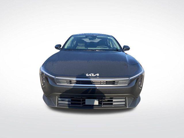 new 2025 Kia K4 car, priced at $22,007