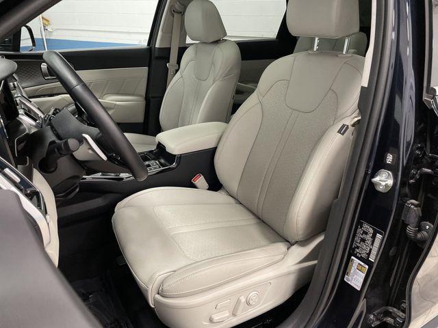 used 2023 Kia Sorento Plug-In Hybrid car, priced at $33,541