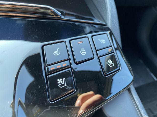 new 2025 Kia Sportage car, priced at $45,139