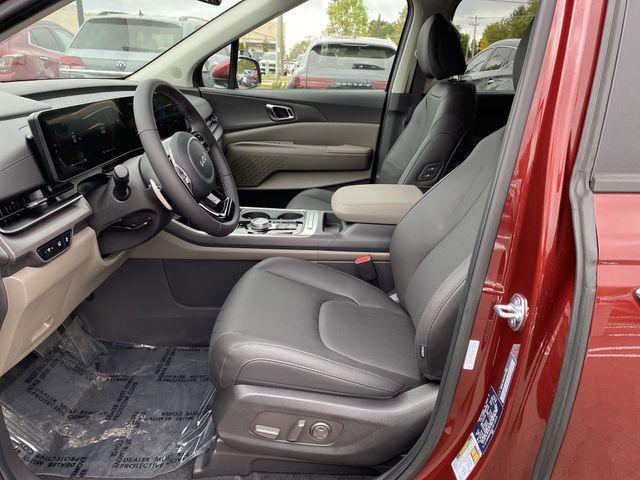 new 2026 Kia Carnival Hybrid car, priced at $43,002