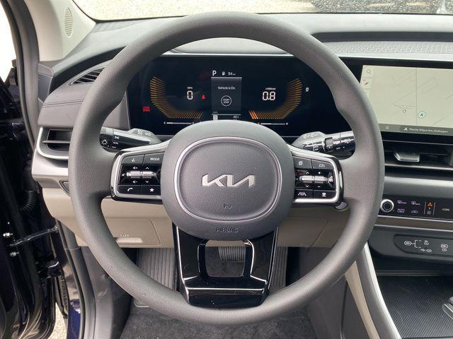new 2025 Kia Carnival car, priced at $37,253