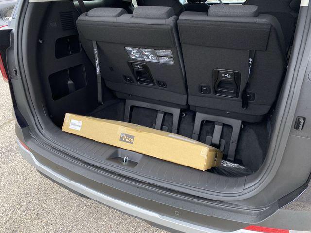 new 2025 Kia Carnival car, priced at $37,253