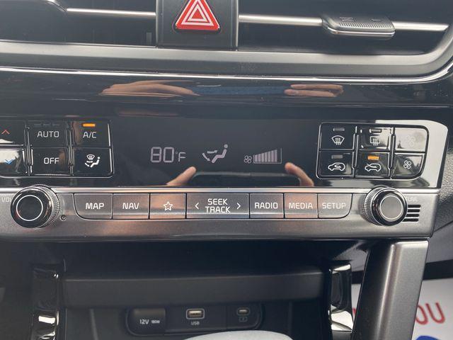 new 2025 Kia Seltos car, priced at $27,688