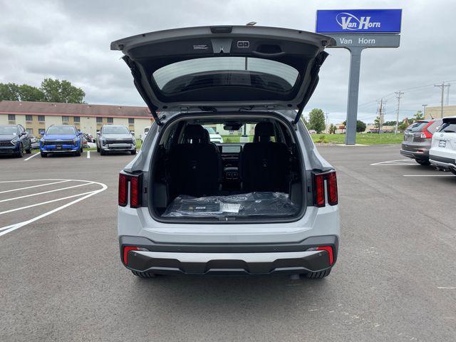 new 2025 Kia Sorento car, priced at $42,232