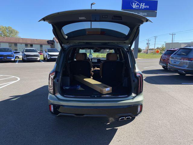 new 2025 Kia Telluride car, priced at $49,452