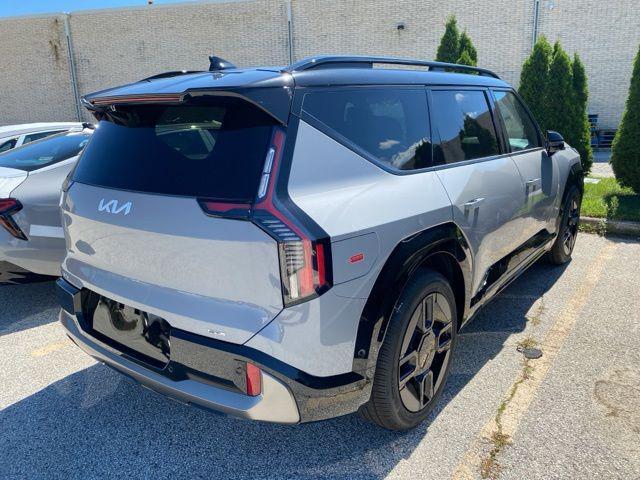 new 2026 Kia EV9 car, priced at $68,884