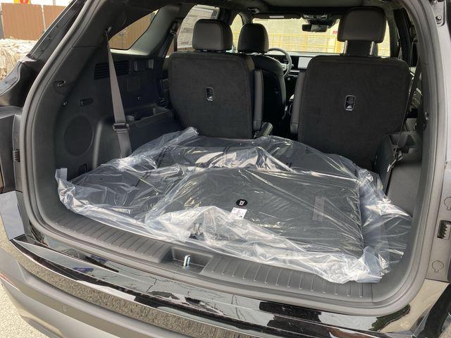 new 2025 Kia Sorento car, priced at $45,885