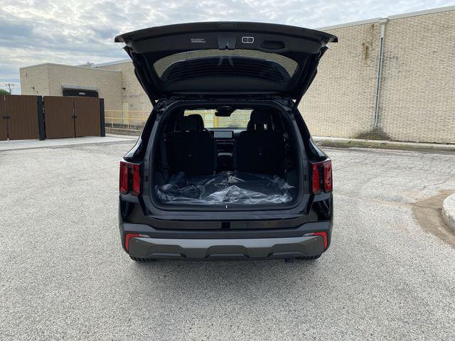 new 2025 Kia Sorento car, priced at $45,885