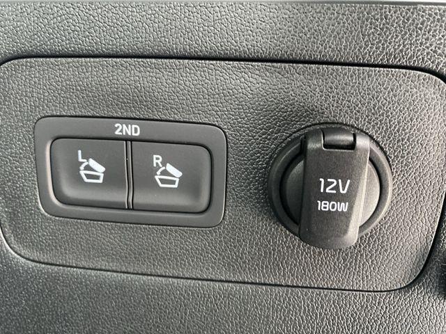 new 2025 Kia Sorento car, priced at $45,885