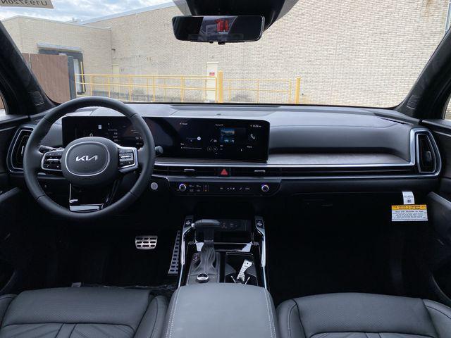 new 2025 Kia Sorento car, priced at $45,885