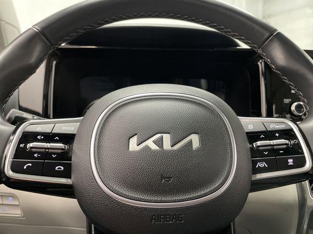 used 2023 Kia Sorento car, priced at $25,822