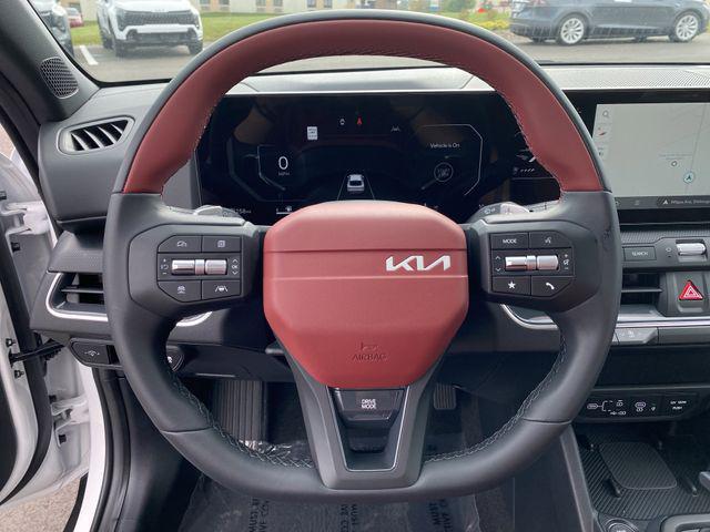 new 2025 Kia K4 car, priced at $27,602