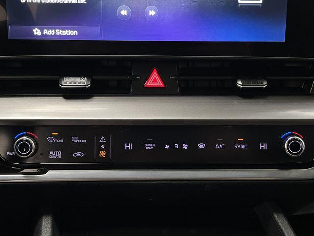 used 2023 Kia Sportage Hybrid car, priced at $24,885