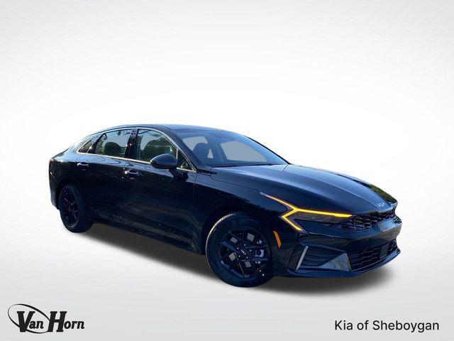 new 2025 Kia K5 car, priced at $27,680