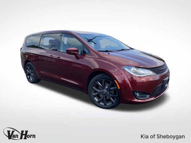 used 2018 Chrysler Pacifica car, priced at $16,969