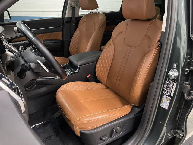used 2021 Kia Sorento car, priced at $25,247