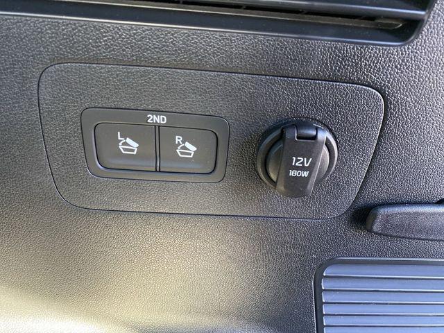 used 2021 Kia Sorento car, priced at $23,555
