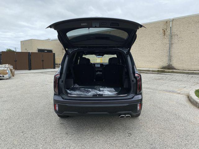 new 2025 Kia Telluride car, priced at $52,604