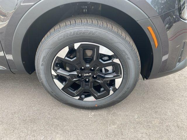 new 2025 Kia Sorento car, priced at $36,436