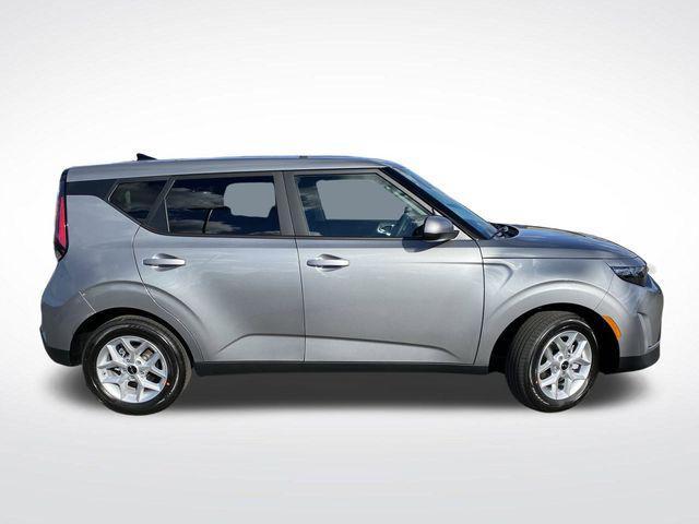 new 2025 Kia Soul car, priced at $21,446