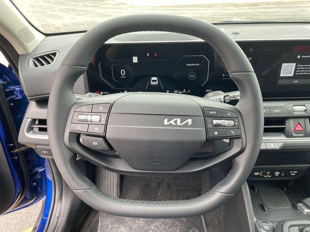 new 2025 Kia K4 car, priced at $24,360