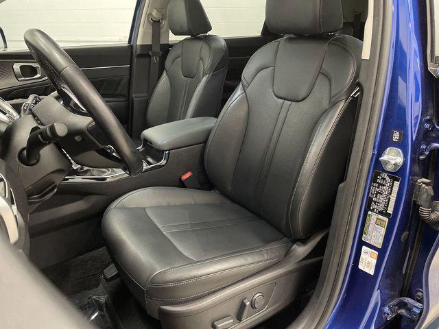 used 2021 Kia Sorento car, priced at $25,825