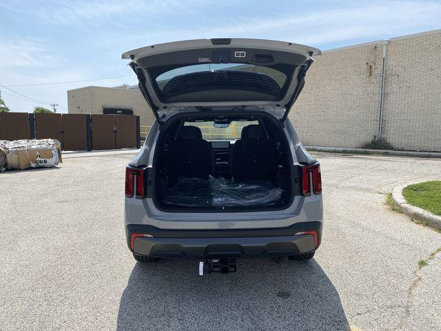 new 2025 Kia Sorento car, priced at $45,897