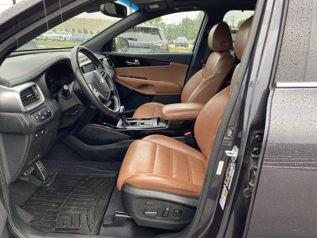 used 2019 Kia Sorento car, priced at $14,641