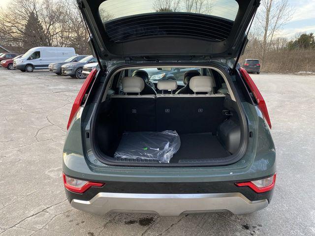 new 2025 Kia Niro car, priced at $32,631