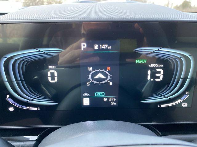 new 2025 Kia Niro car, priced at $31,622