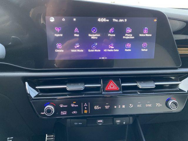 new 2025 Kia Niro car, priced at $32,631