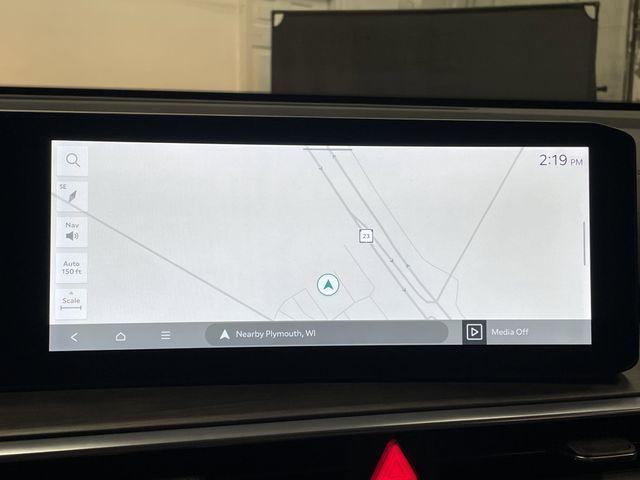 used 2025 Kia Sorento car, priced at $38,615