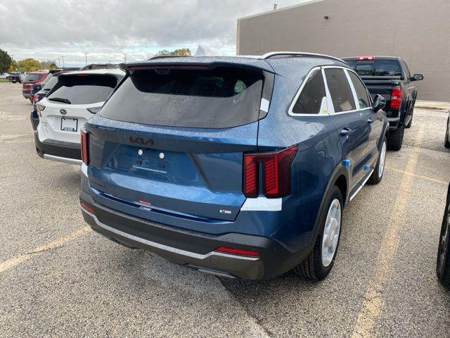 new 2026 Kia Sorento Hybrid car, priced at $48,381