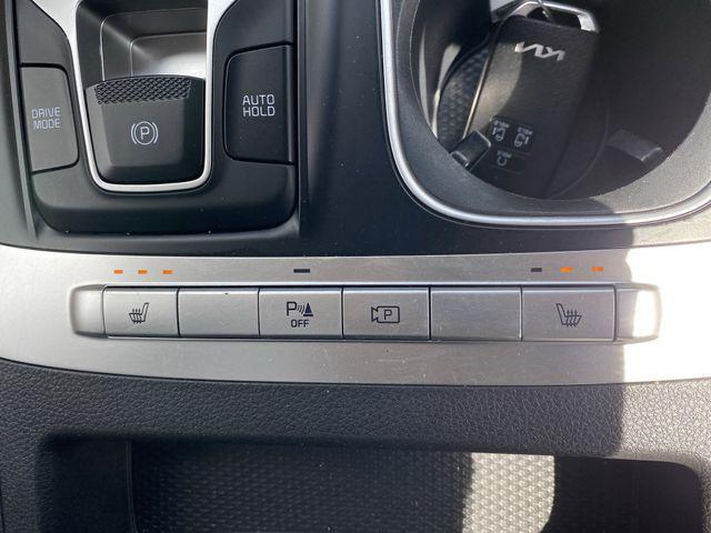 used 2024 Kia Carnival car, priced at $31,261