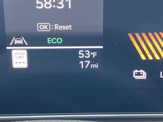 new 2025 Kia Sorento Hybrid car, priced at $38,890