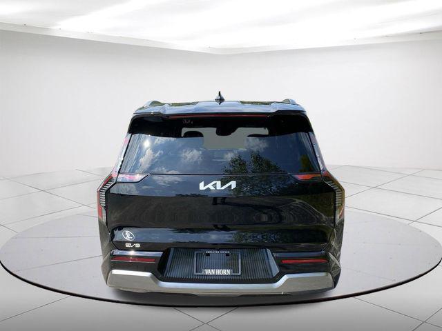 new 2024 Kia EV9 car, priced at $73,010