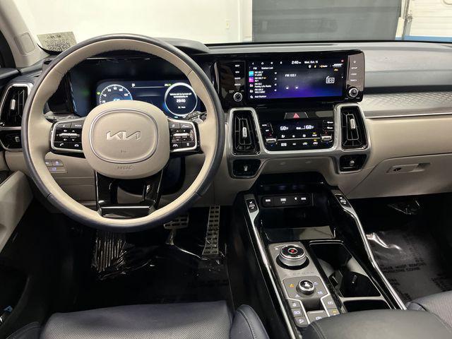 used 2024 Kia Sorento Hybrid car, priced at $35,310