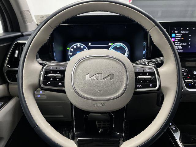 used 2024 Kia Sorento Hybrid car, priced at $35,310
