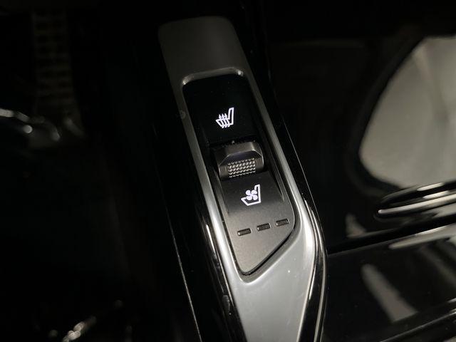 used 2024 Kia Sorento Hybrid car, priced at $35,310
