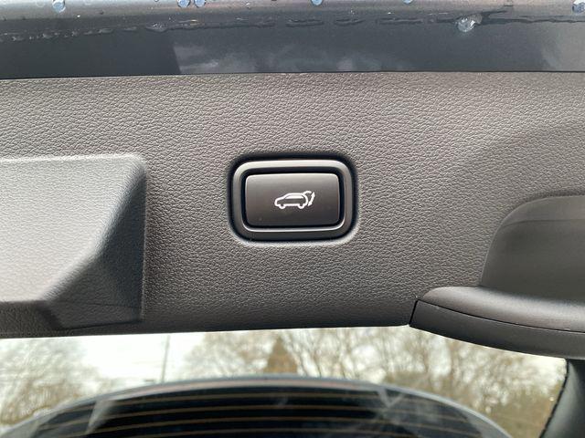new 2025 Kia Sportage car, priced at $39,724