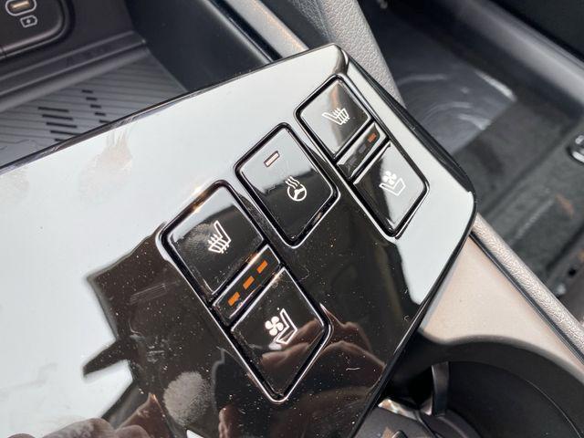 new 2025 Kia Sportage Hybrid car, priced at $39,303