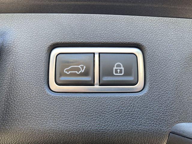used 2021 Kia Sorento car, priced at $23,222