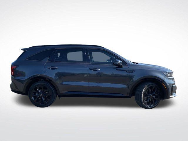 used 2021 Kia Sorento car, priced at $23,222