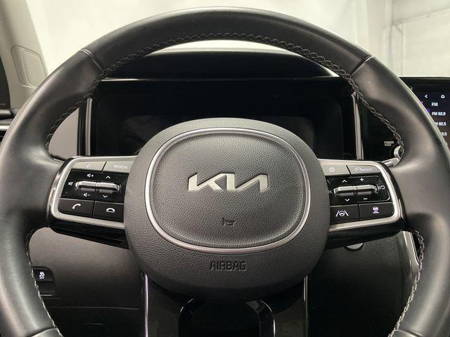 used 2022 Kia Sorento car, priced at $28,333