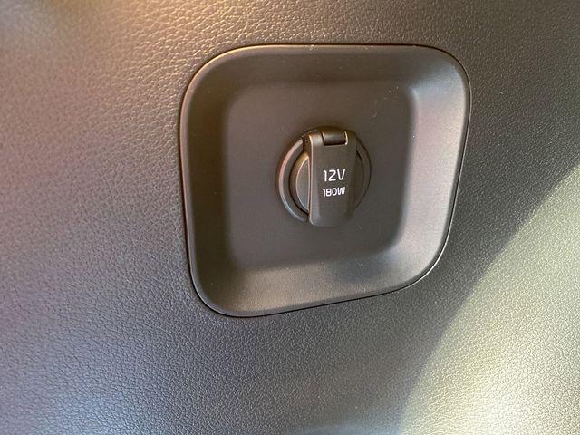 new 2025 Kia Sportage car, priced at $32,713