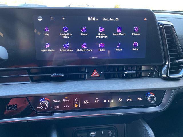new 2025 Kia Sportage car, priced at $32,713