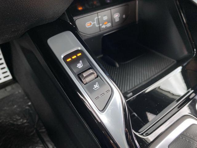 new 2025 Kia Sorento car, priced at $46,099