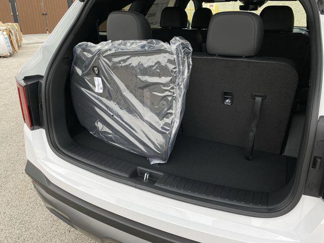 new 2025 Kia Sorento car, priced at $46,584