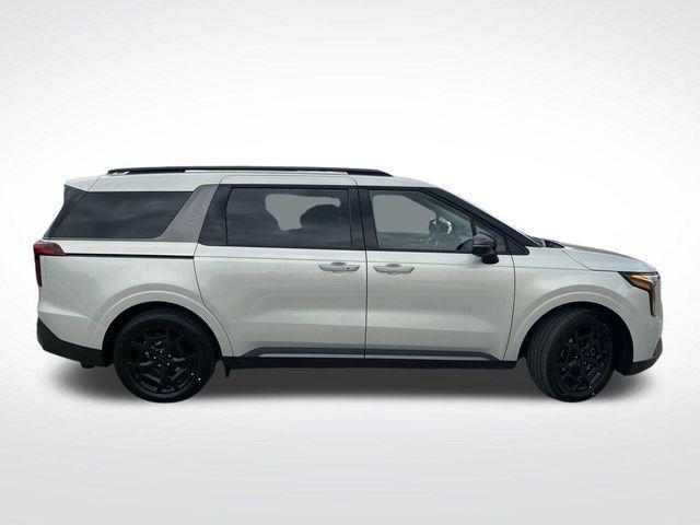 new 2025 Kia Carnival Hybrid car, priced at $54,910